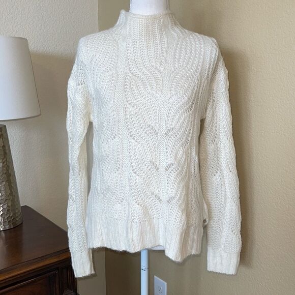 J. Crew AF007 Cable Knit Sweater Cream Light Weight Pullover XS - Picture 2 of 4